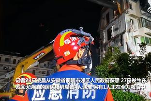 Chủ weibo: Vi Thế Hào vô hạn tiếp cận gia nhập Dung Thành Thành Đô, chiều nay từ Vũ Hán bay tới Thành Đô